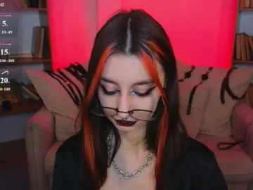 MistressMarcelline  live sex cam