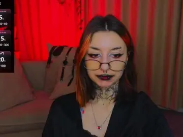 MistressMarcelline  live sex cam