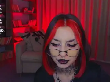 MistressMarcelline  live sex cam