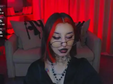 MistressMarcelline  live sex cam