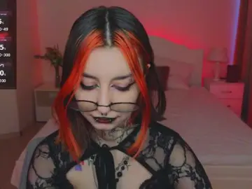 MistressMarcelline  live sex cam
