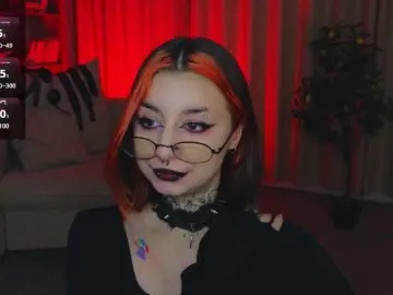 MistressMarcelline  live sex cam