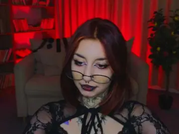 MistressMarcelline  live sex cam