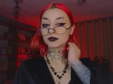 MistressMarcelline  live sex cam