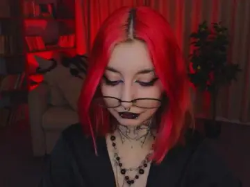 MistressMarcelline  live sex cam