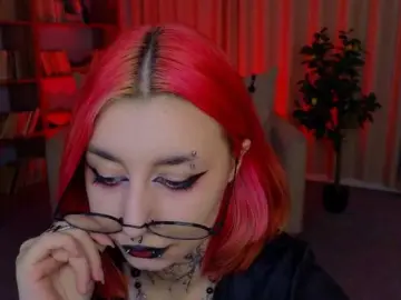 MistressMarcelline  live sex cam