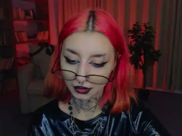 MistressMarcelline  live sex cam