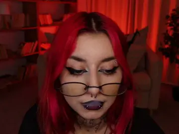 MistressMarcelline  live sex cam