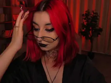 MistressMarcelline  live sex cam