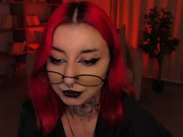 MistressMarcelline  live sex cam