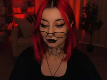 MistressMarcelline  live sex cam