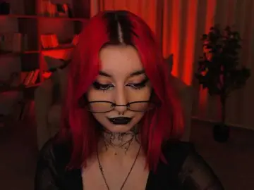 MistressMarcelline  live sex cam