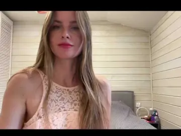 Moles  live sex cam