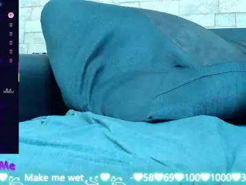 Nefirtiti  live sex cam