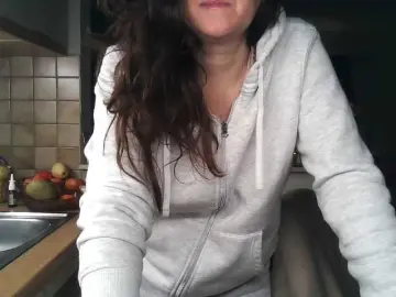 UllimOhi  live sex cam