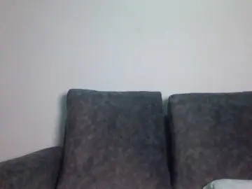 Sexxypeach90  live sex cam