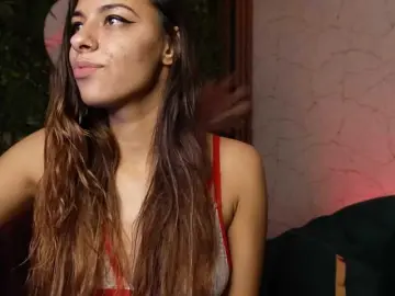 Sisi-von-dee  live sex cam