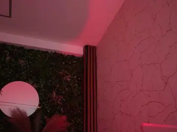 Sisi-von-dee  live sex cam