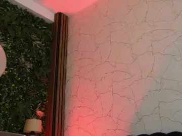 Sisi-von-dee  live sex cam