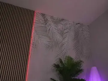 Sisi-von-dee  live sex cam