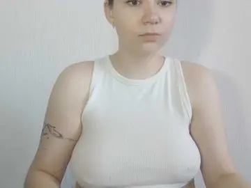 KatyTasty  live sex cam