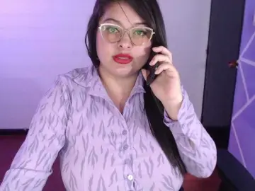 MiaaJoness  live sex cam