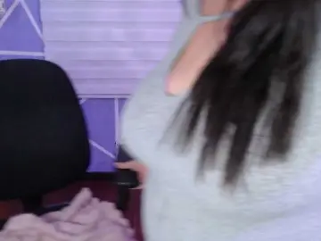 MiaaJoness  live sex cam