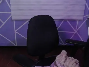 MiaaJoness  live sex cam
