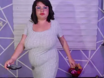 MiaaJoness  live sex cam