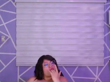 MiaaJoness  live sex cam