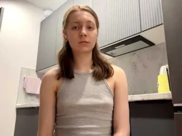 RuthieMilburn  live sex cam