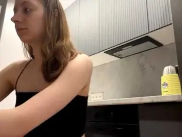 RuthieMilburn  live sex cam