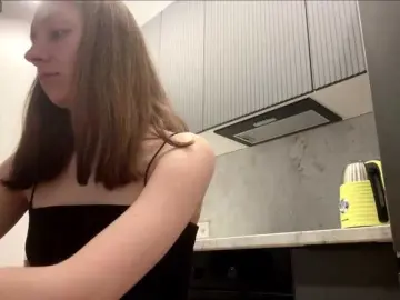 RuthieMilburn  live sex cam