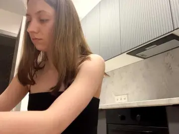 RuthieMilburn  live sex cam