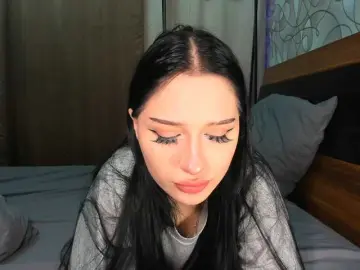 Iamnanny  live sex cam