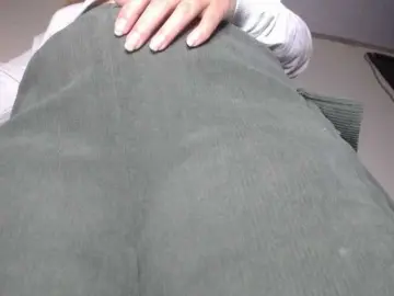 Katherinedav  live sex cam
