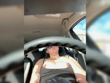 Spookysmokes  live sex cam