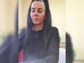 1Glorya1  live sex cam