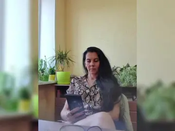 1Glorya1  live sex cam