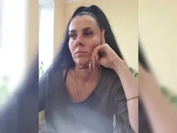 1Glorya1  live sex cam