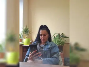 1Glorya1  live sex cam