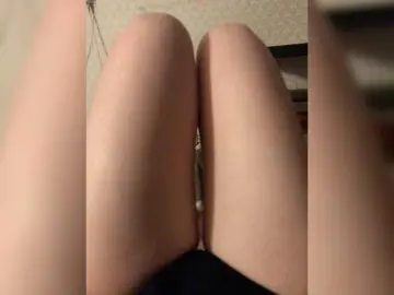 Azetek  live sex cam