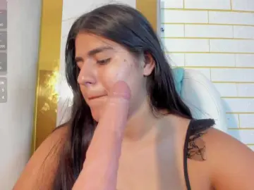 Lia-Ashley  live sex cam