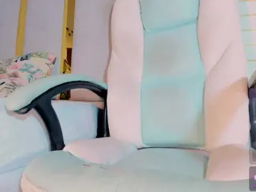 Lia-Ashley  live sex cam