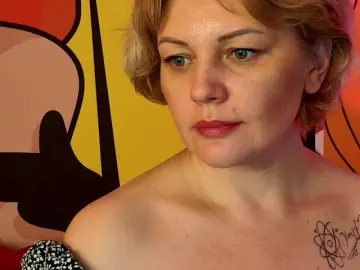 AmaraNights  live sex cam