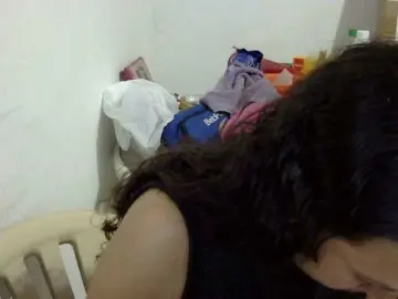 ElizabethMart  live sex cam