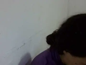 ElizabethMart  live sex cam