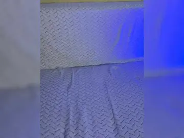 Pussechka  live sex cam