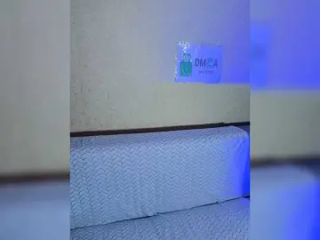 Pussechka  live sex cam