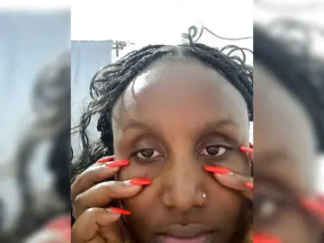 Prettycarolinaa  live sex cam